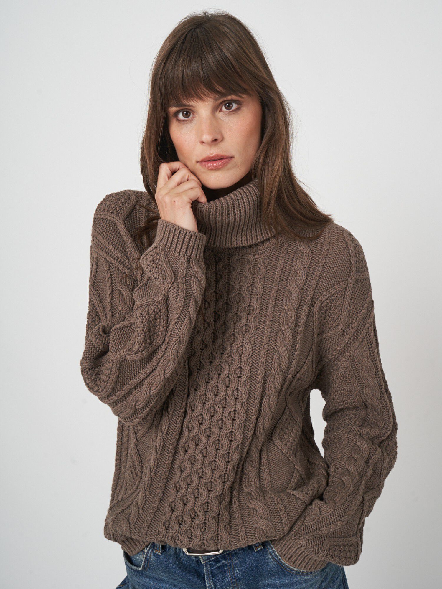 Chunky-Baumwollpullover mit Zopfmuster von REPEAT cashmere