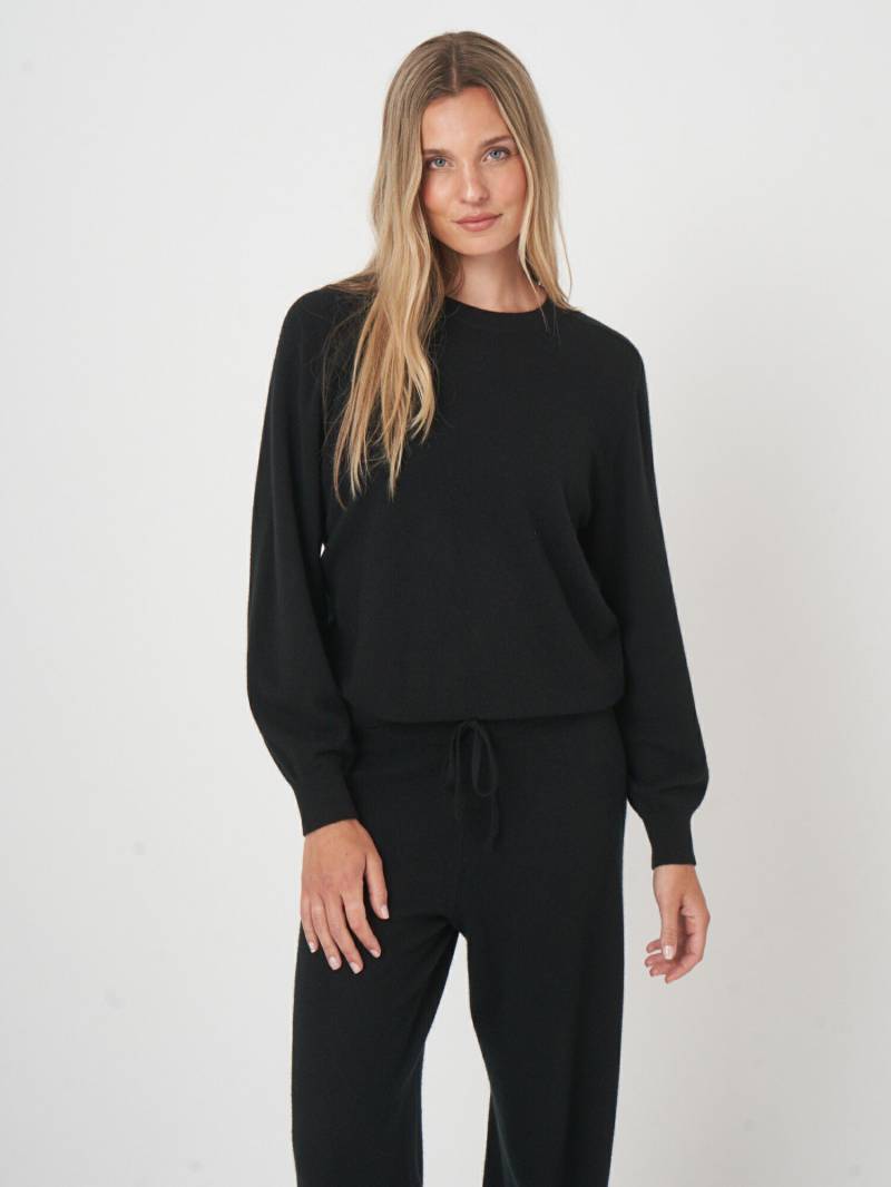 Cropped Kaschmirpullover mit Rundhalsausschnitt von REPEAT cashmere