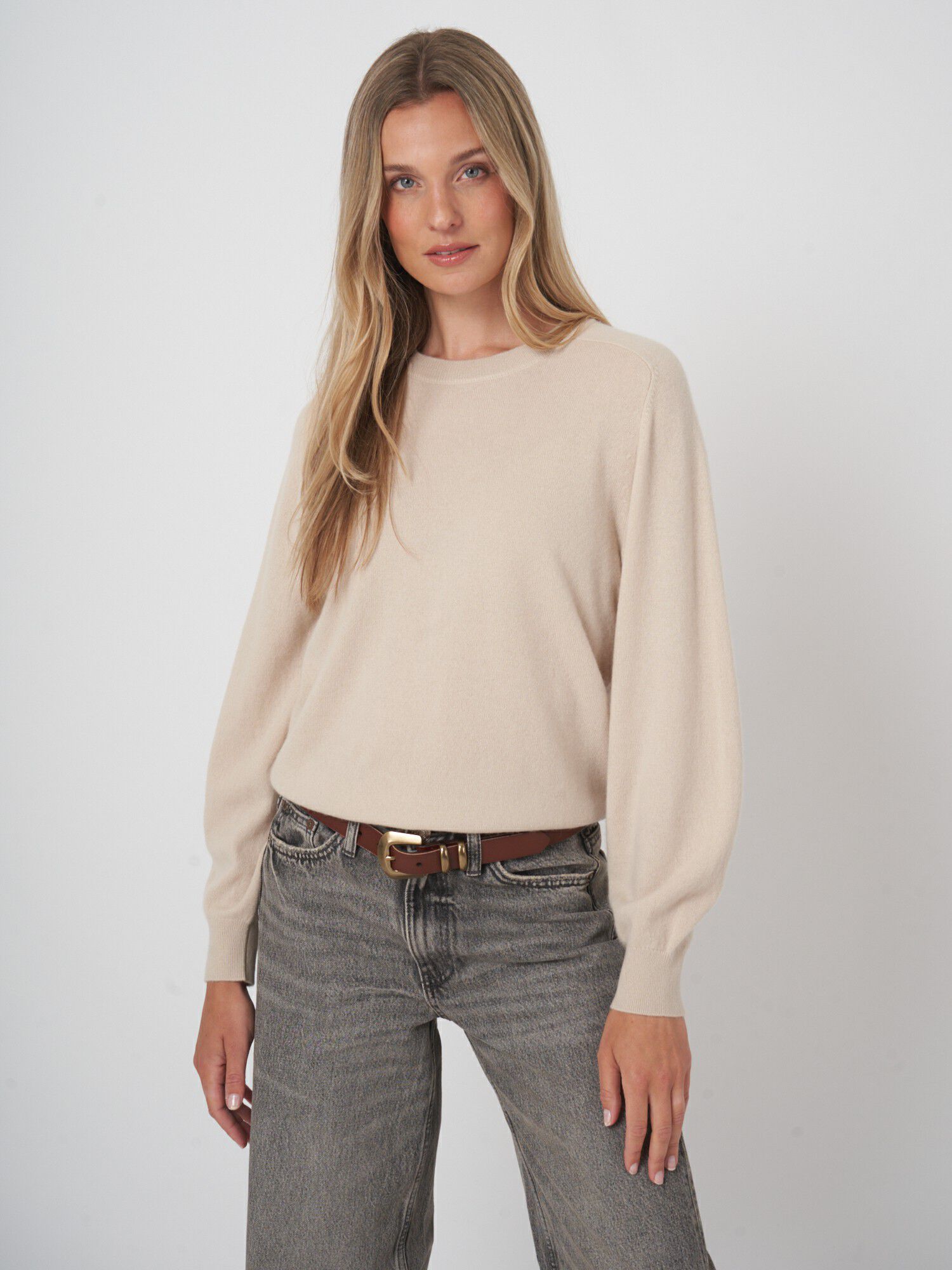 Cropped Kaschmirpullover mit Rundhalsausschnitt von REPEAT cashmere