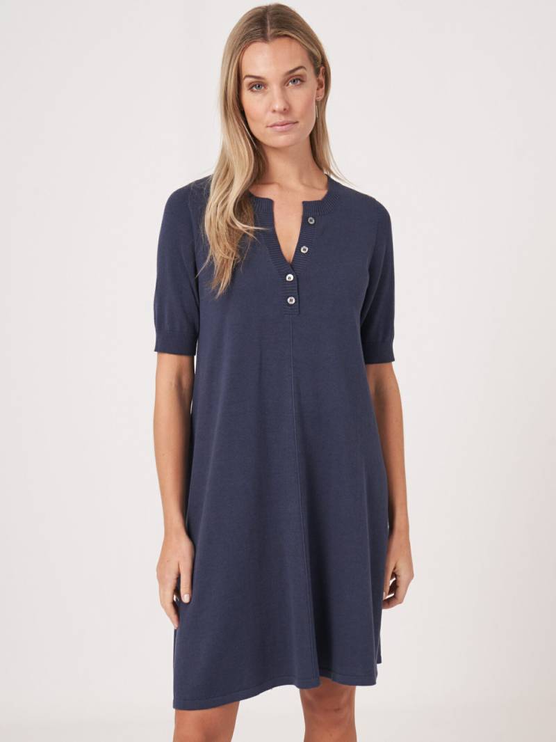 Fein gestricktes Kleid aus Baumwollmischung von REPEAT cashmere