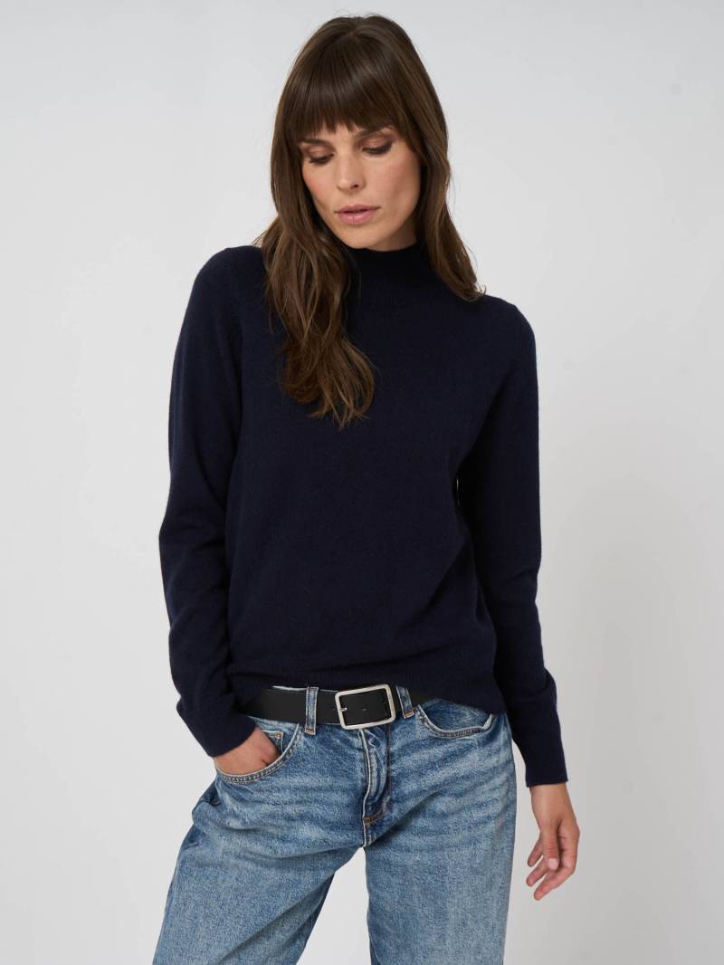 Feinstrickpullover aus Bio-Kaschmir mit geripptem Stehkragen von REPEAT cashmere
