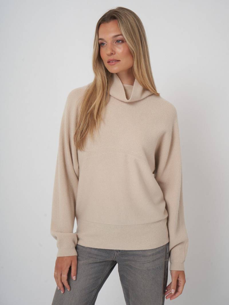 Großzügiger Bio-Kaschmir-Rollkragenpullover von REPEAT cashmere