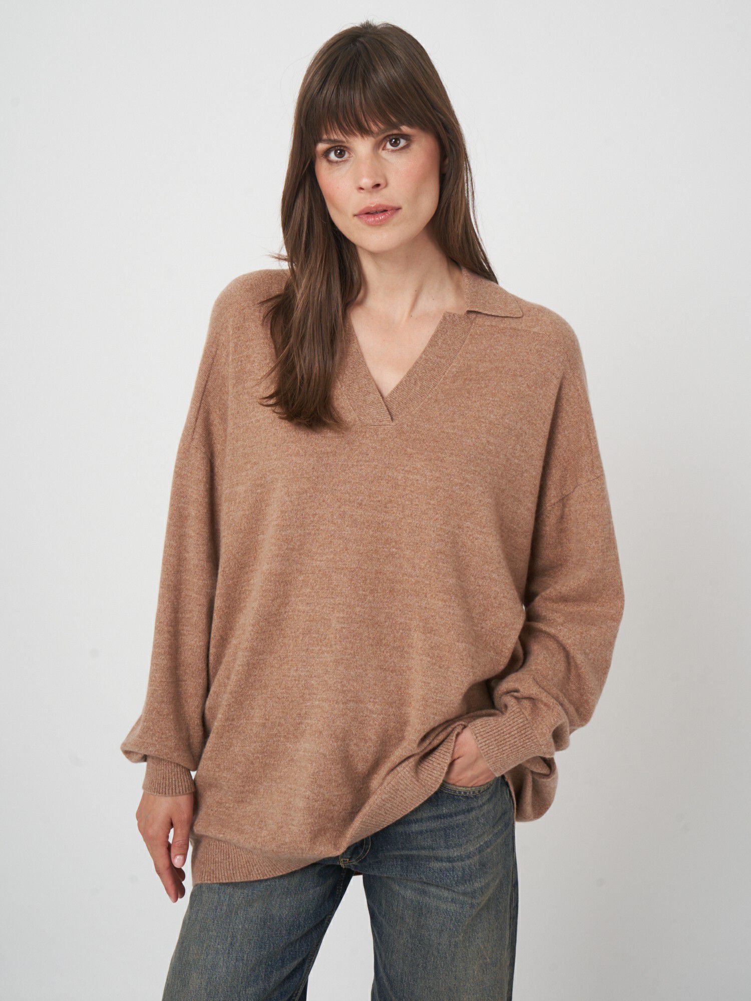 Kaschmir-Mix-Pullover mit Oversized-Schnitt und Polokragen von REPEAT cashmere