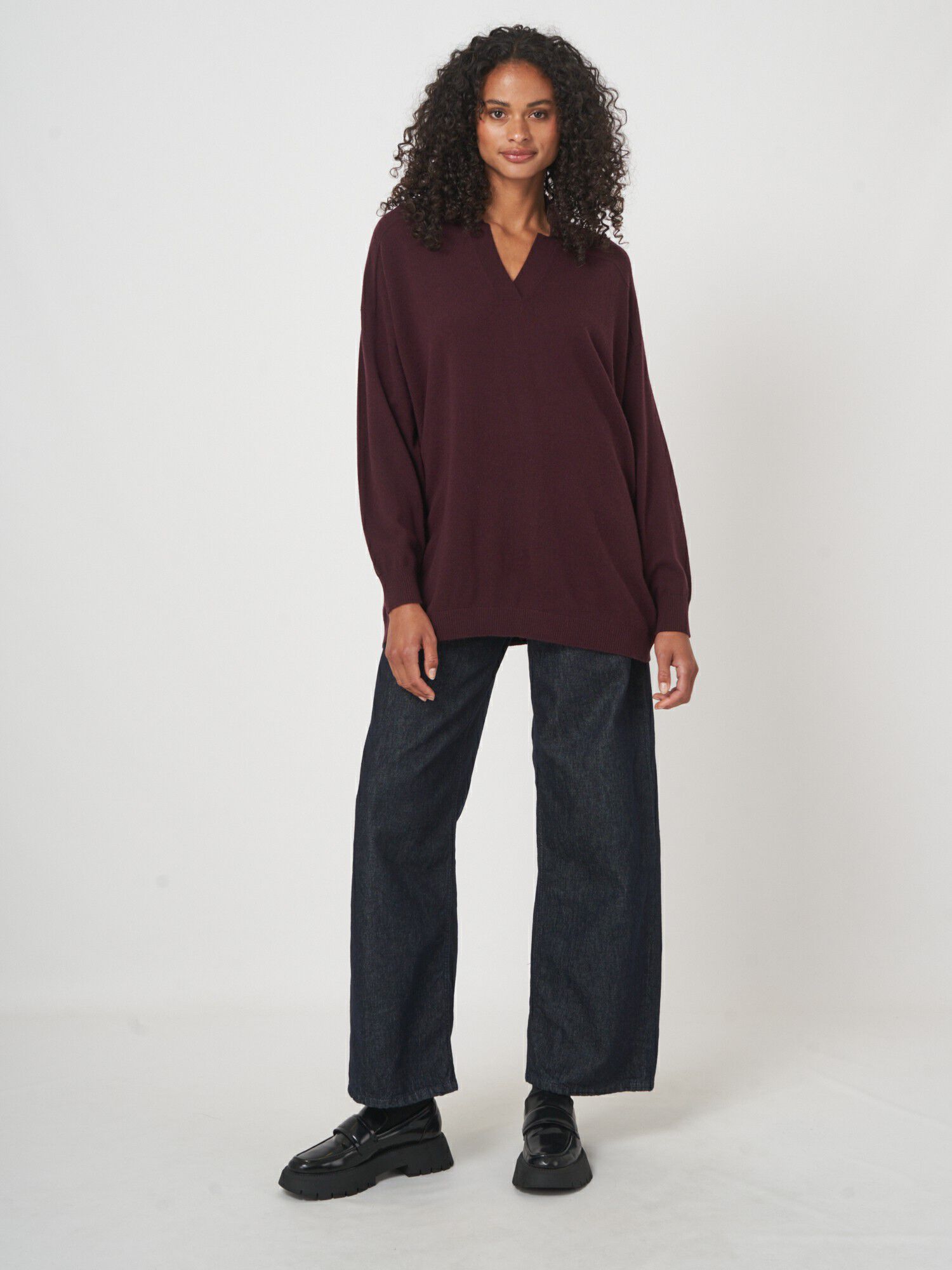 Kaschmir-Mix-Pullover mit Oversized-Schnitt und Polokragen von REPEAT cashmere