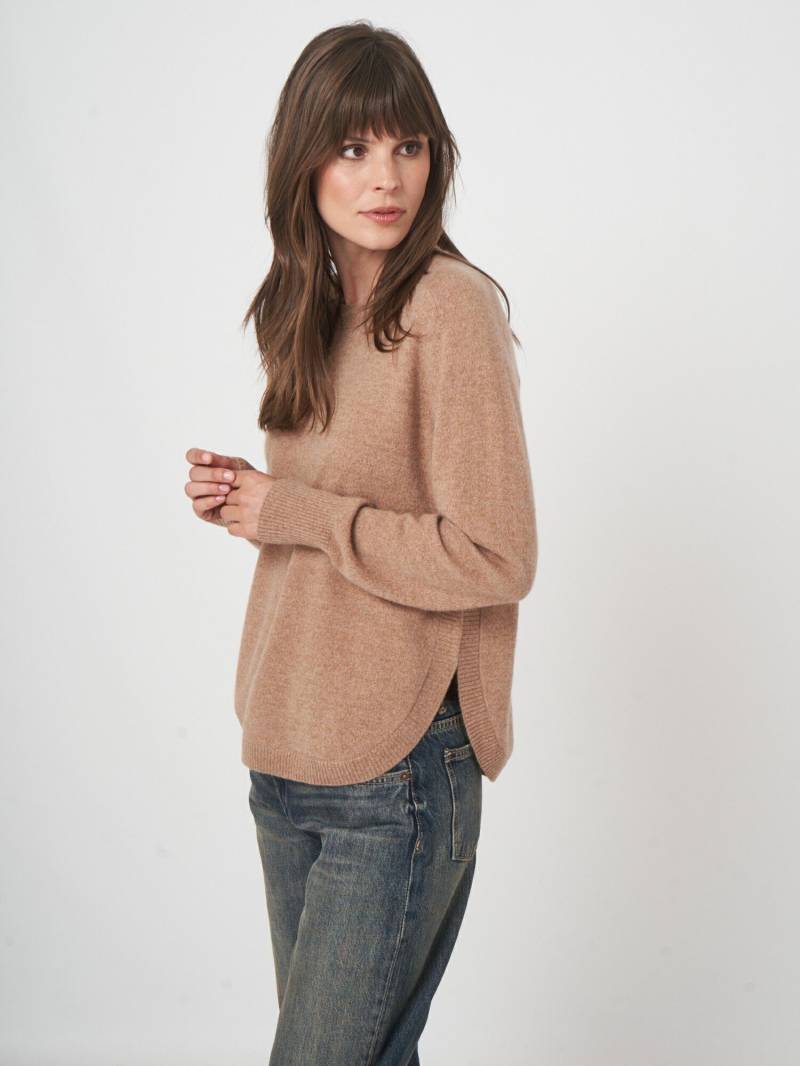 Kaschmirpullover mit Rundsaum und U-Boot-Ausschnitt von REPEAT cashmere