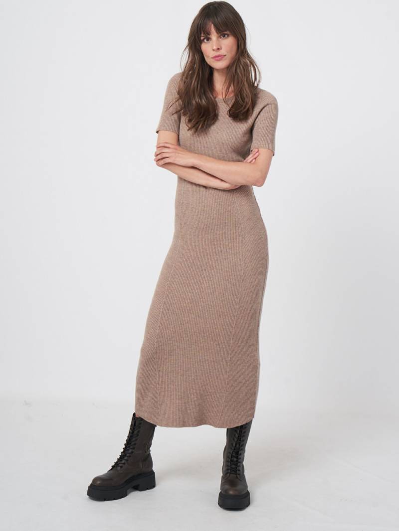 Kurzarm-Rippstrickkleid aus Kaschmir-Mischung von REPEAT cashmere