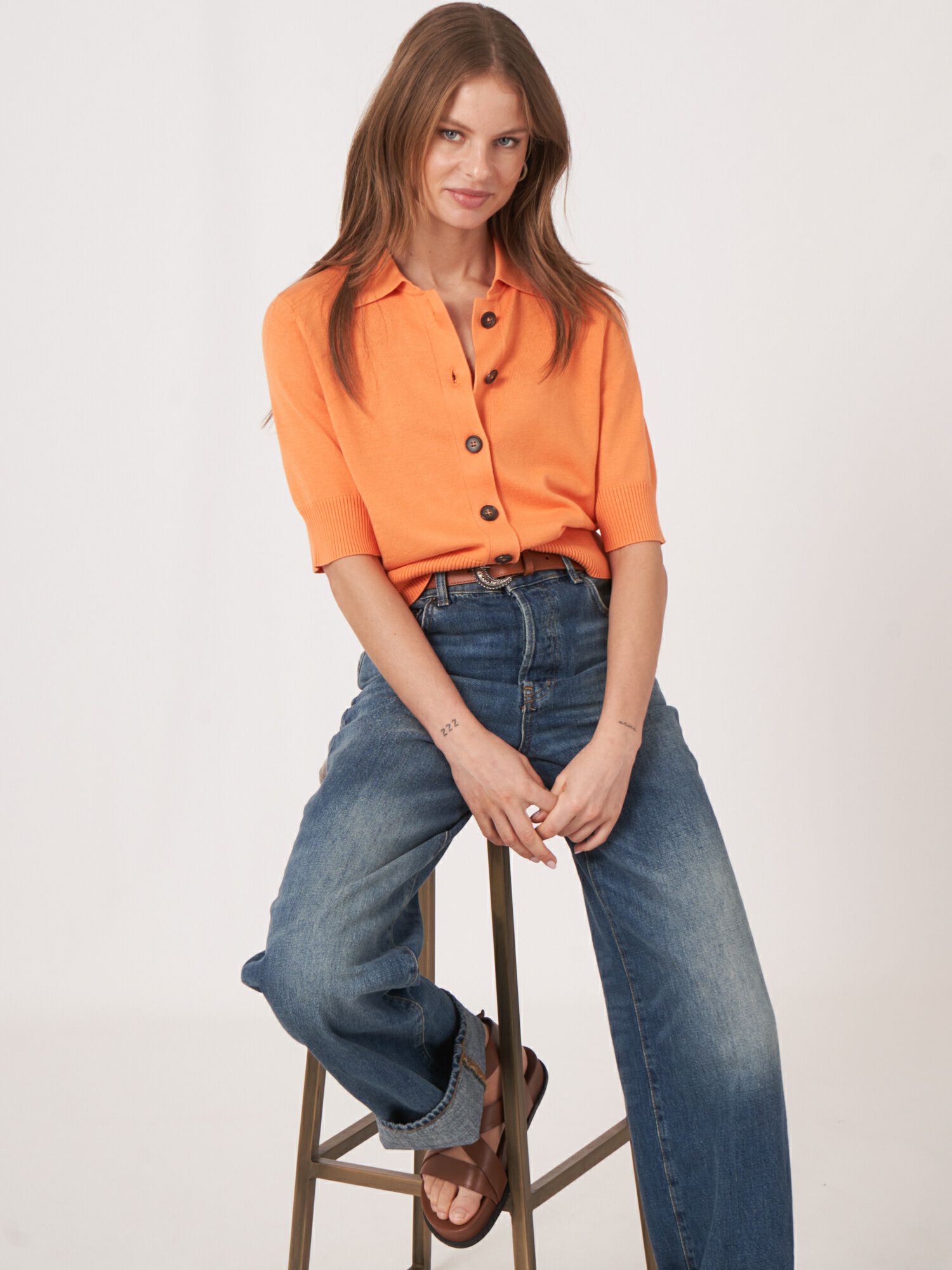 Kurzarm-Strickjacke mit Rollkragen von REPEAT cashmere