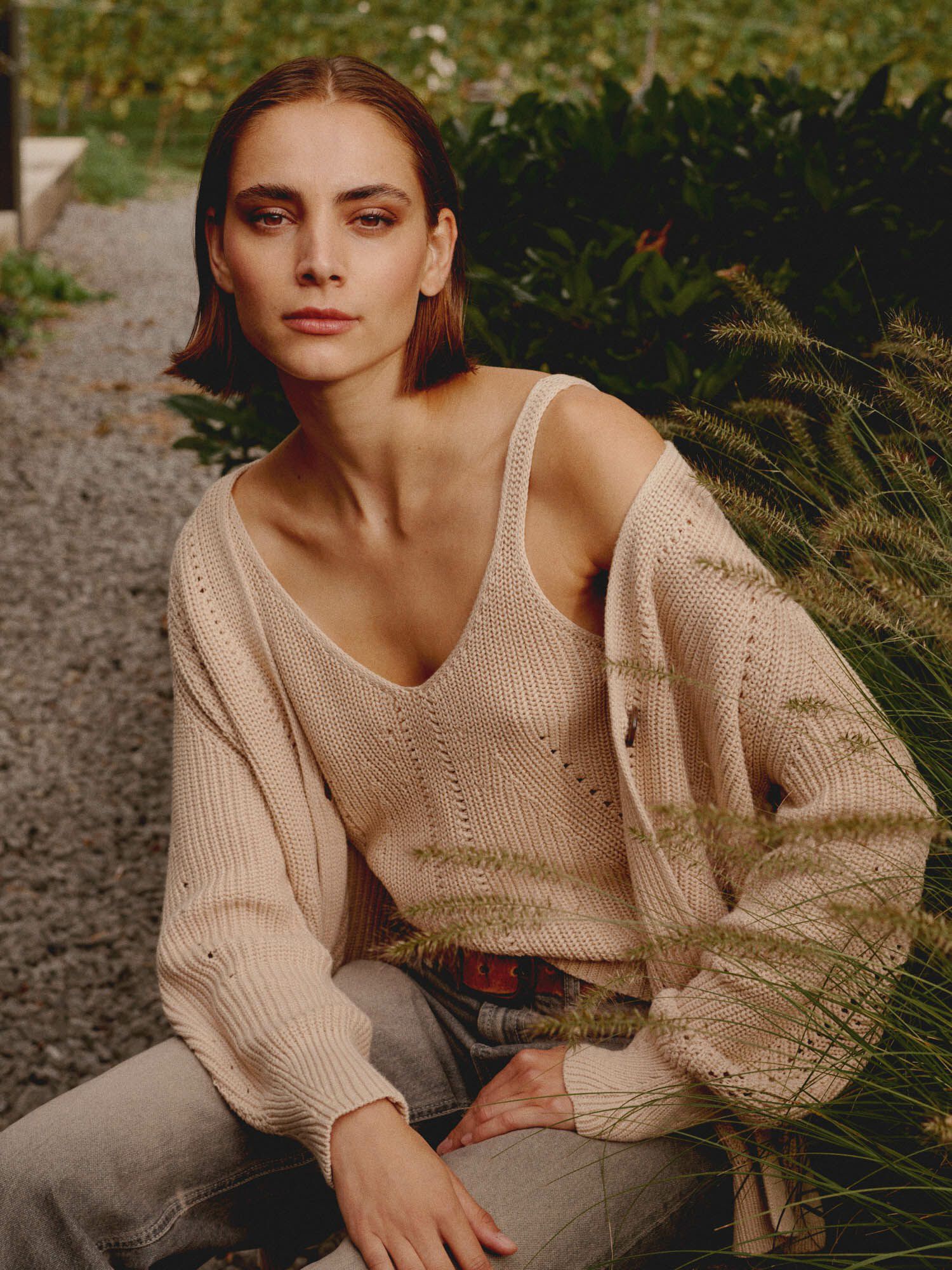 Mittellanger Grobstrick-Cardigan aus Baumwolle von REPEAT cashmere