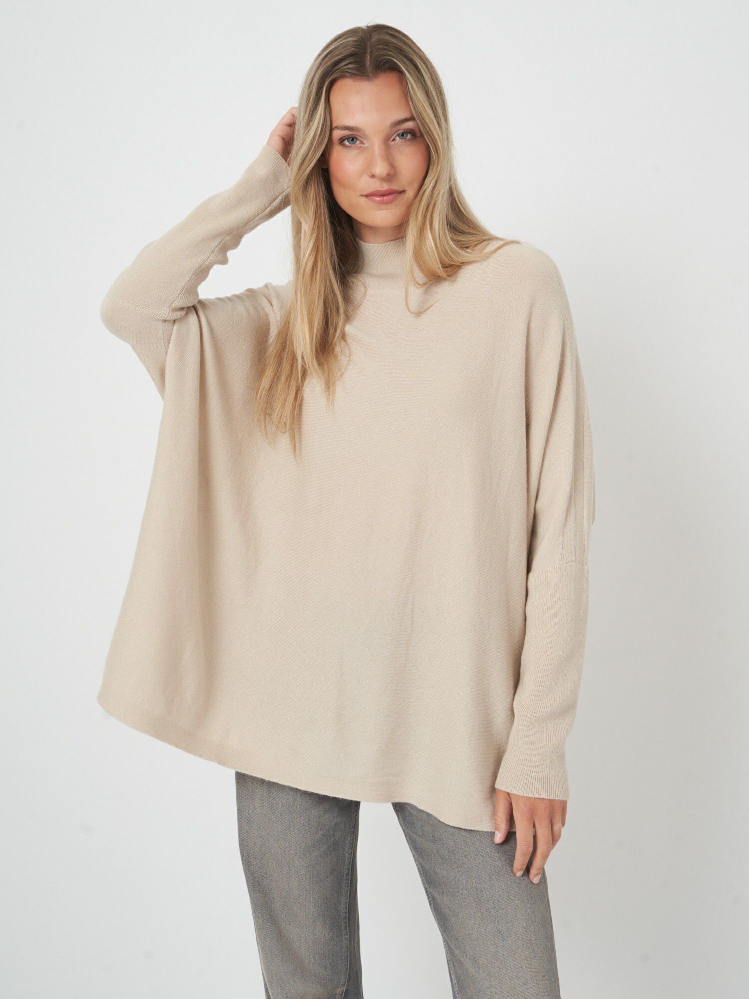 Oversized Poncho-Pullover aus Kaschmir-Mix von REPEAT cashmere