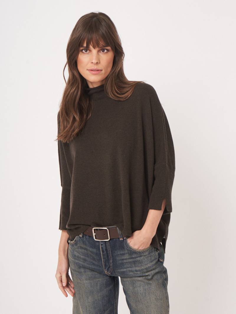 Poncho-Pullover aus Kaschmir-Mix mit weiter Passform von REPEAT cashmere