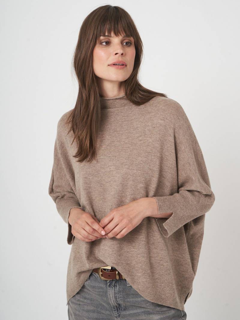 Poncho-Pullover aus Kaschmir-Mix mit weiter Passform von REPEAT cashmere