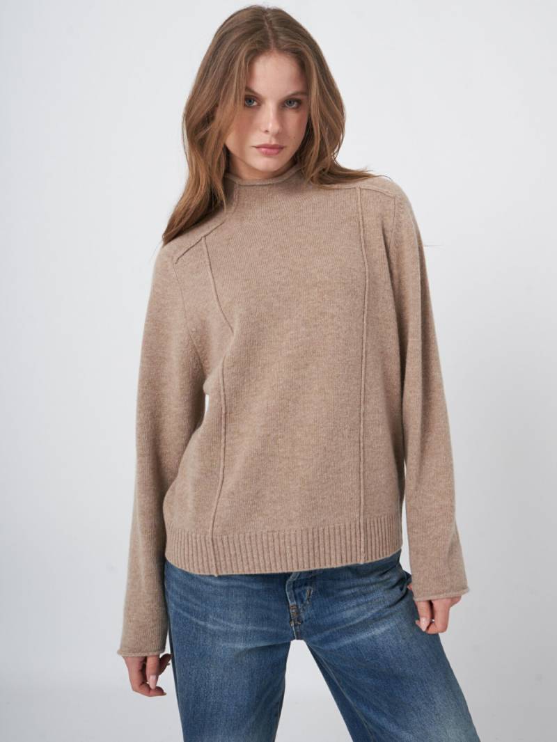 Pullover mit Nähten aus Italienischer Wolle von REPEAT cashmere