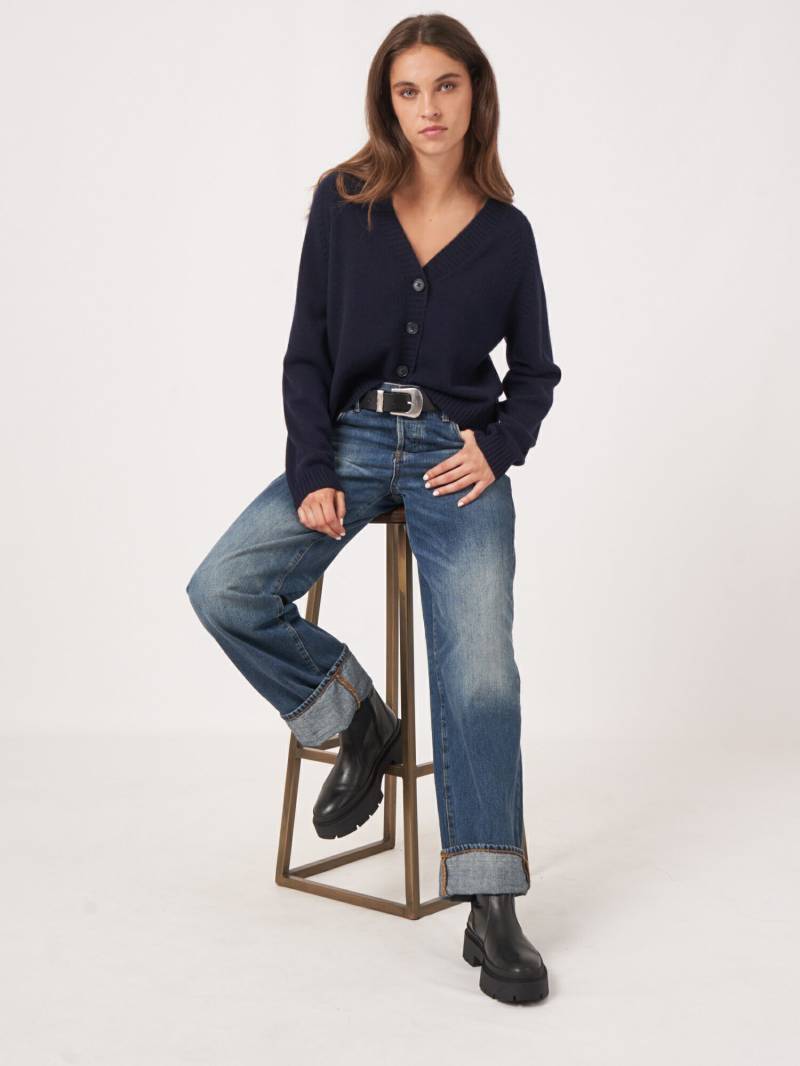 Raglan-Strickjacke aus Bio-Kaschmir von REPEAT cashmere