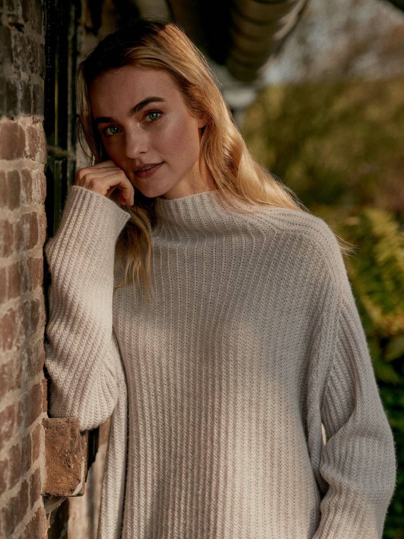 Rippstrickpullover mit Stehkragen aus Kaschmir-Mix von REPEAT cashmere