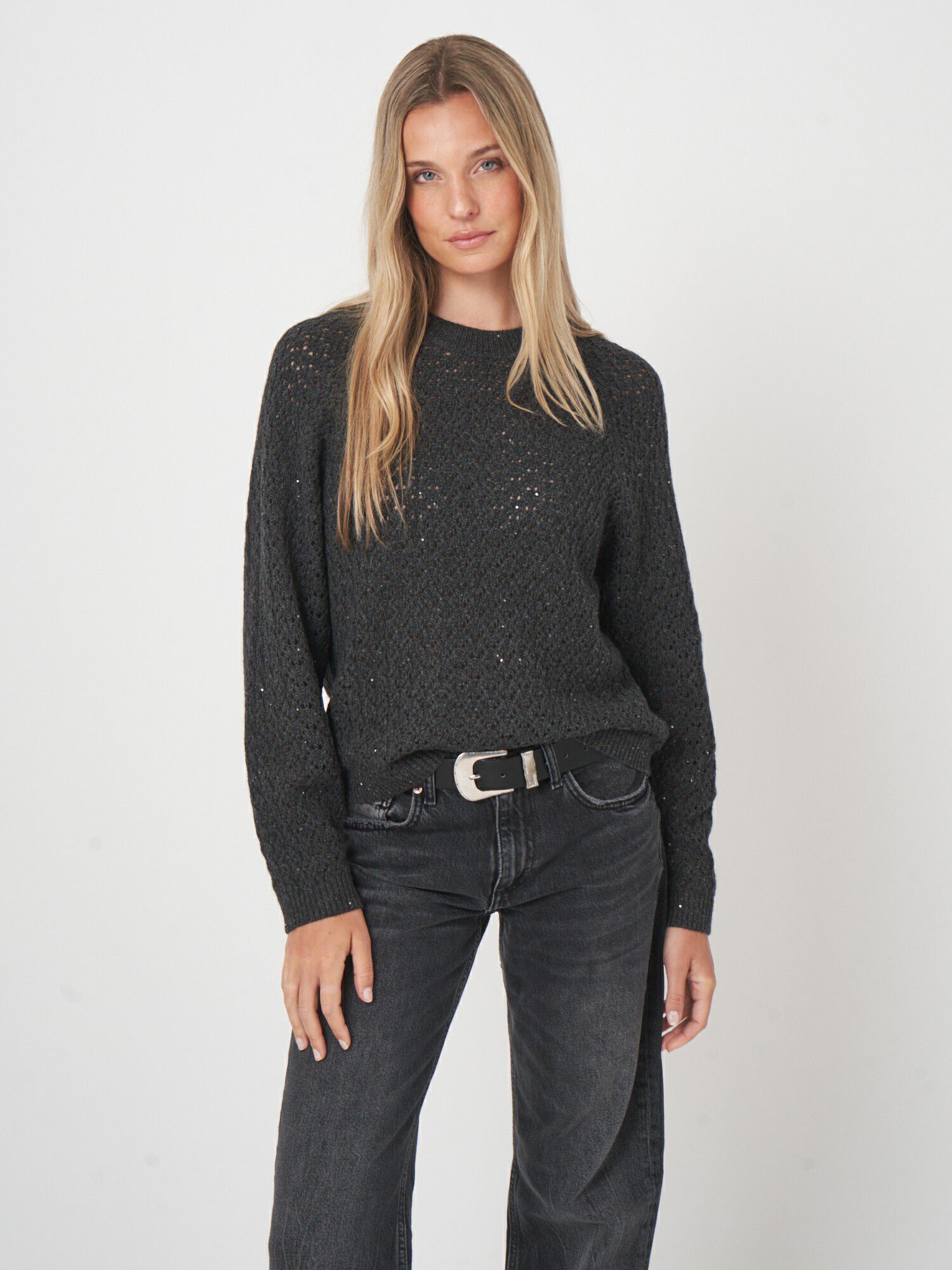 Strickpullover mit Mini-Pailletten und Pointelle-Muster von REPEAT cashmere