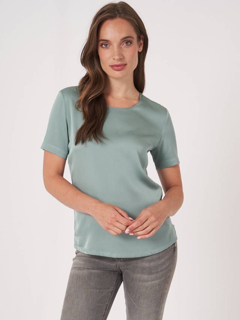 T-Shirt aus Seide von REPEAT cashmere