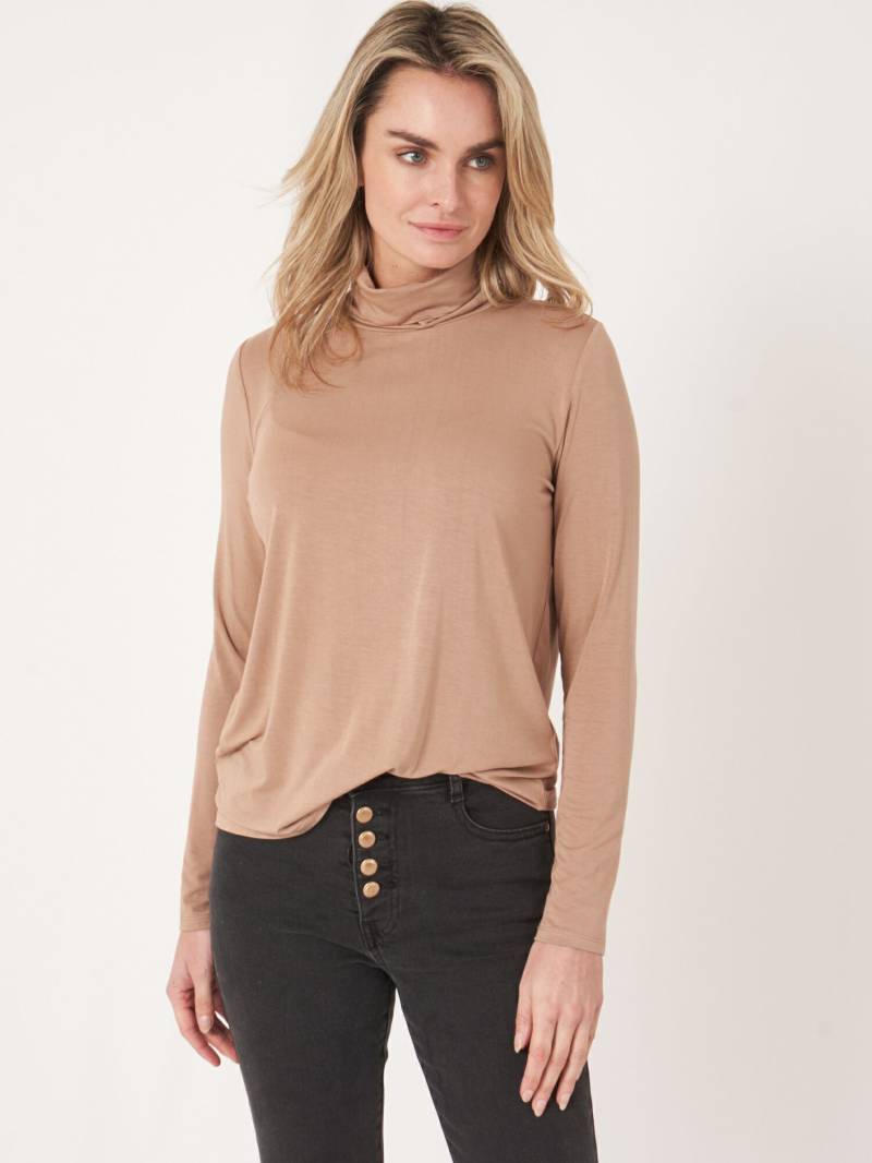 Unterziehrolli aus elastischem Jersey von REPEAT cashmere