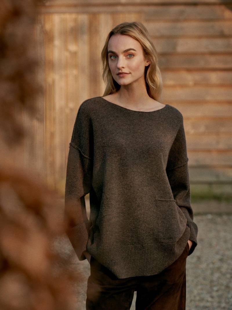 Weiter Lammwollpullover mit Tasche - REPEAT Cashmere von REPEAT cashmere