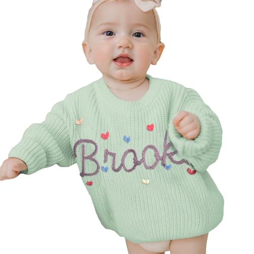 REQTYUI Personalisierter Baby Strickpullover mit gesticktem Namen, Kleinkinder Crewneck Langarm Pullover Sweatshirt (DE/NL/SE/PL, Alter, 12 Monate, 18 Monate, Hellgrün (Light Green)) von REQTYUI