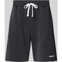 REVIEW Regular Fit Sweatpants mit Label-Print in Black, Größe M von REVIEW