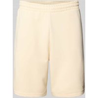REVIEW Relaxed Fit Sweatshorts mit Label-Stitching in Ecru, Größe S von REVIEW