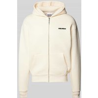 REVIEW Sweatjacke mit Label-Print in Ecru, Größe XXL von REVIEW