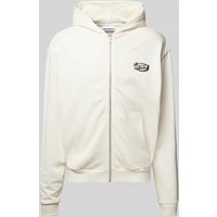 REVIEW Sweatjacke mit Label-Print in Offwhite, Größe S von REVIEW