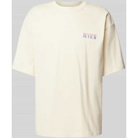 REVIEW T-Shirt mit Label-Print und Rundhalsausschnitt in Ecru, Größe S von REVIEW
