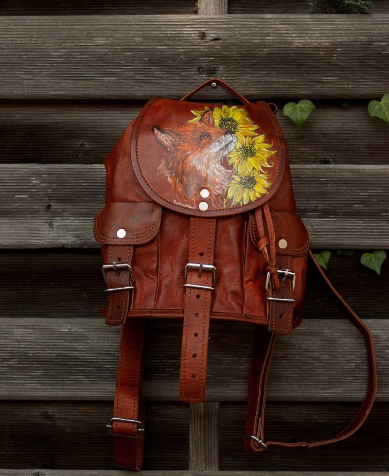 Auf Wunsch Handbemalter Leder Rucksack Von Gusti von REdreamworks