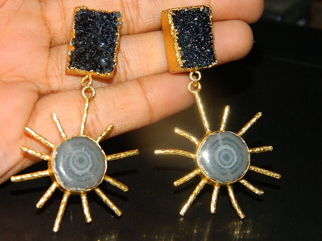 Solar Quarz Sunburst Ohrringe, 18K Gold Galvanisiert Druzy, Vintage Stil | 80 Mm von RFGemsNjewels