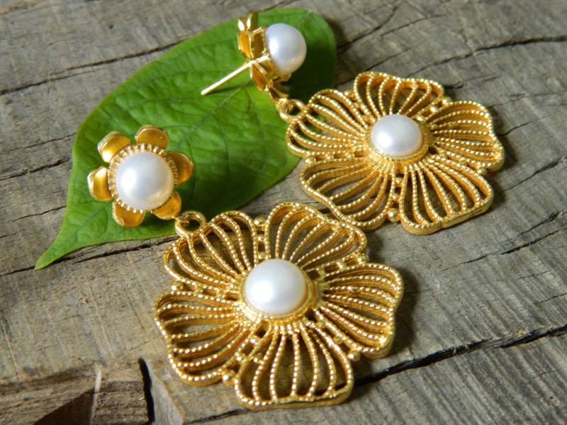 Natürliche Pfirsich Mondstein & Süßwasser Perle Ohrring Edelstein Blumen Thema Vergoldet Boho Schmuck Geschenk Für Frauen Und Mädchen von RFGemsNjewels