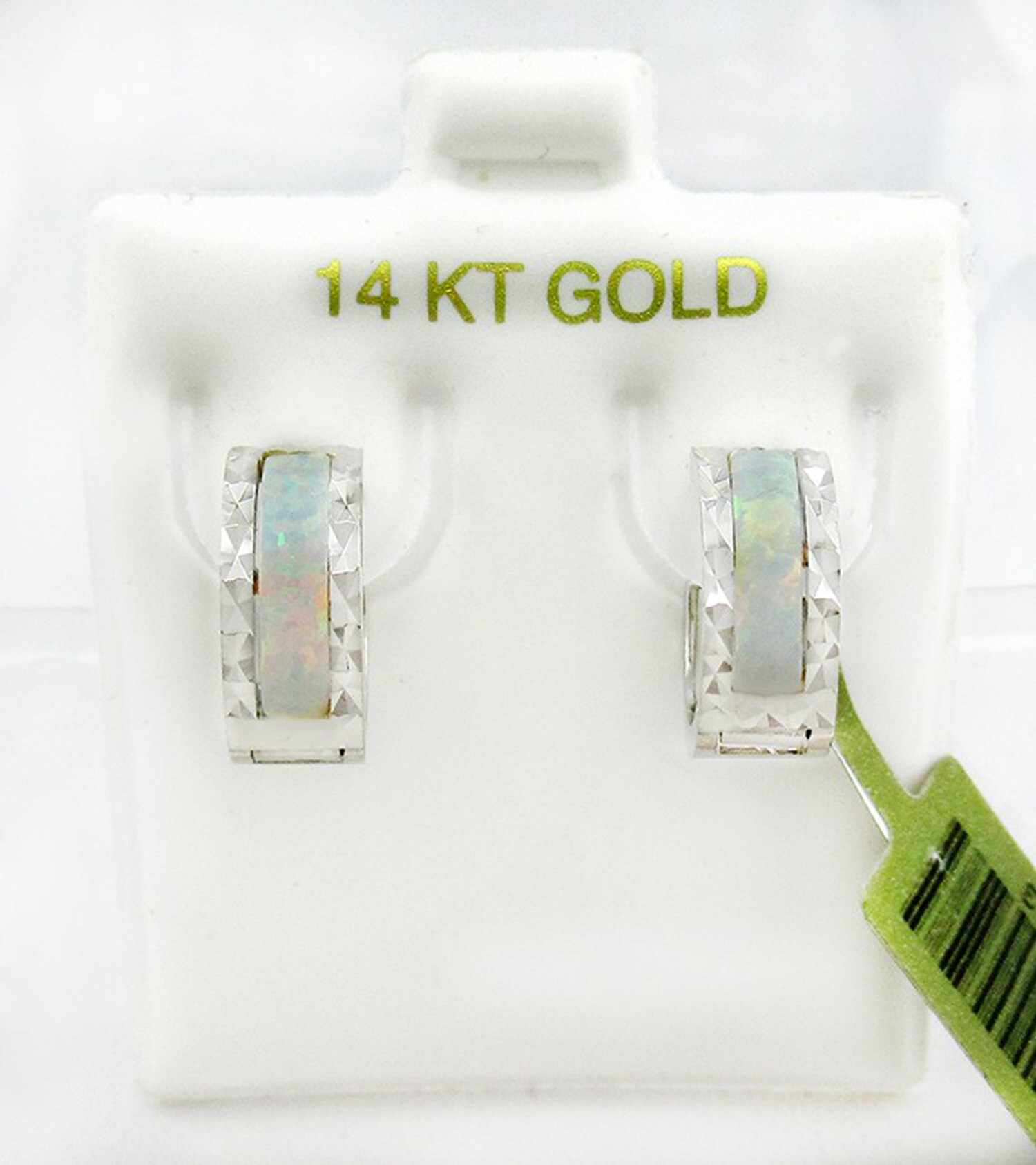 Diamond Cut Echte Opal Huggies Ohrringe. Weißgold 14K von RFRCorp