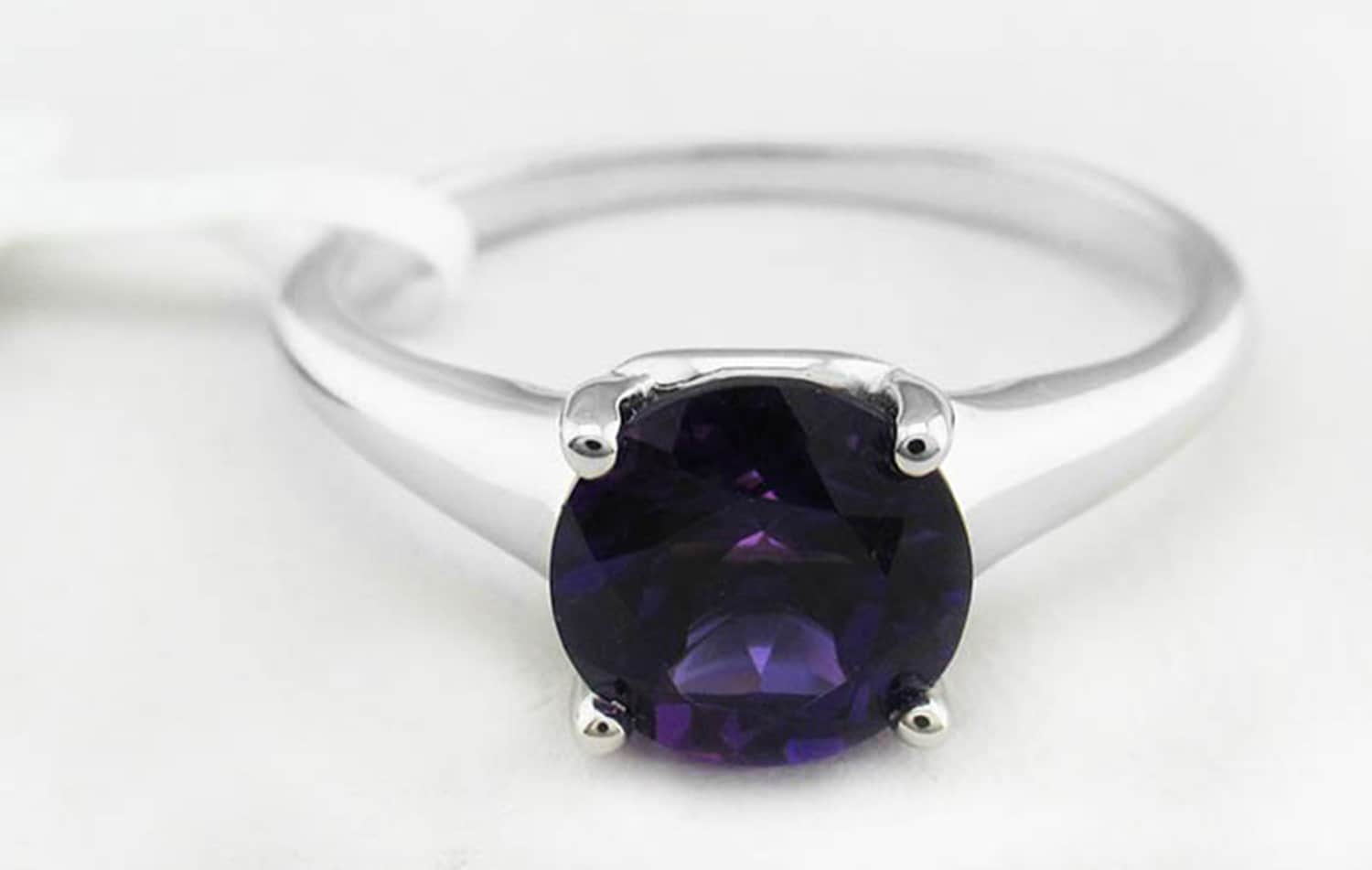 Echter Amethyst Ring. 2.10 Cts von RFRCorp