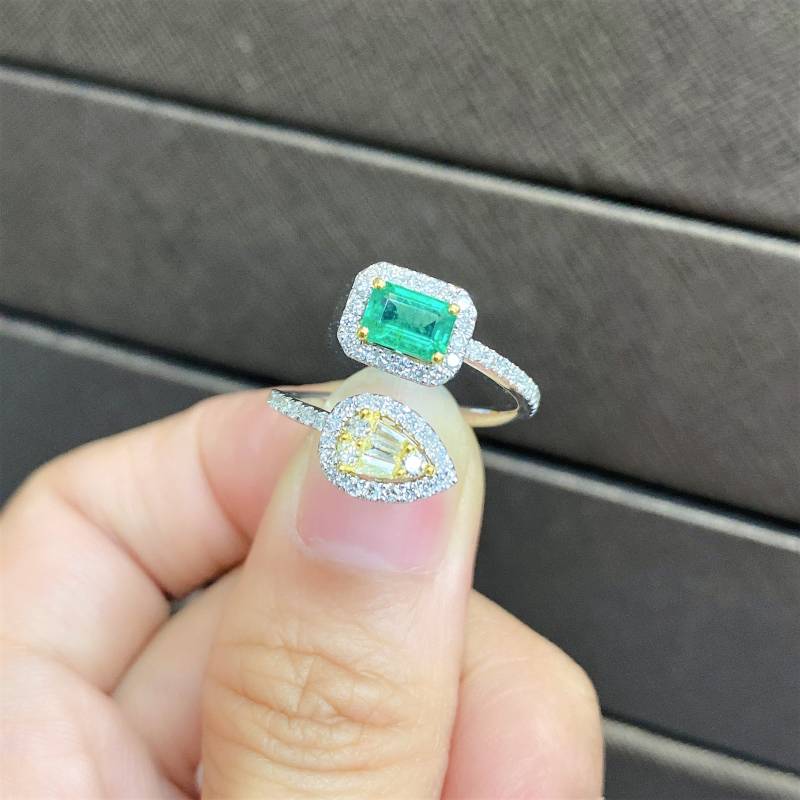 30% Sale Restposten Beste Angebote Annehmen Seltener 18Kt Gold Smaragd Und Diamant Crossover Ring von RGalleriesJewels