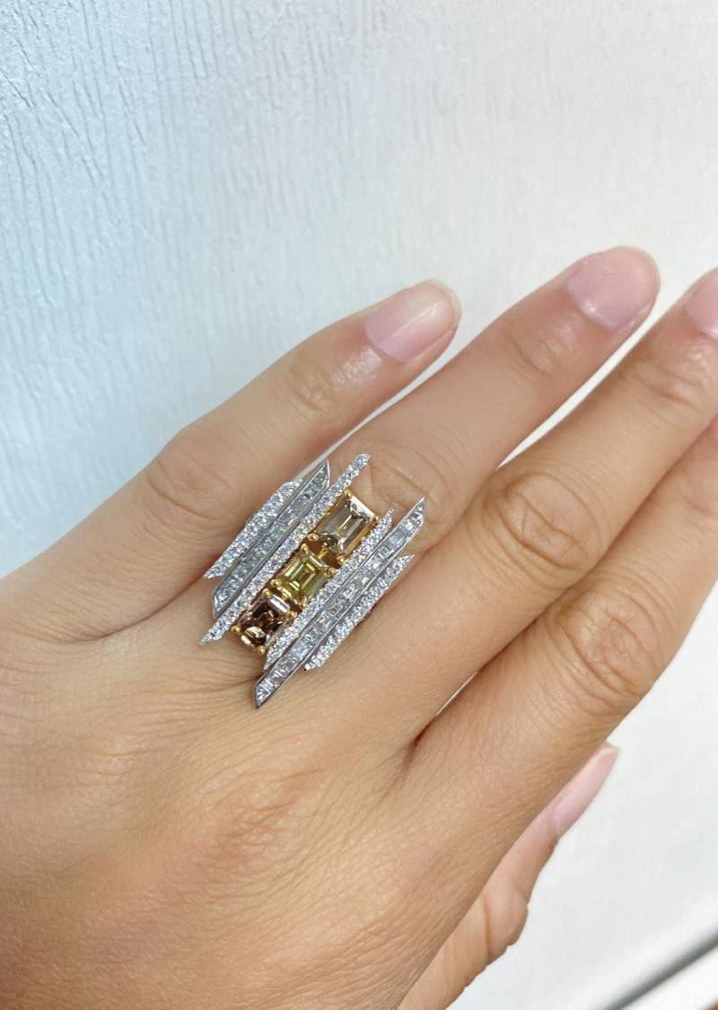 60% Sale Rabatt Neu Mit Etikett 32.000 Seltener 18Kt Platin Wunderschöner Deco-stil Cognac Diamant Ring von RGalleriesJewels