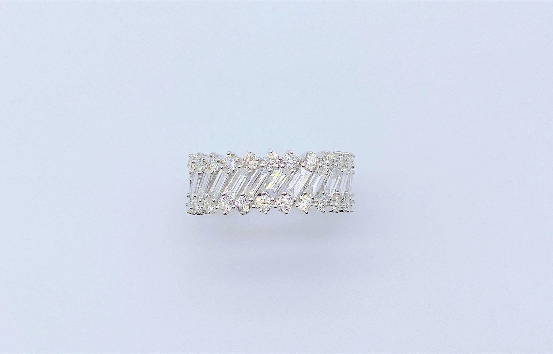 50% Off Last Call Sample Liquidationsabwicklung Beste Angebote Akzeptieren Nwt 9, 289 Seltenes 18Kt Gold Wunderschönes Baguette Cut Diamant Ring von RGalleriesJewels