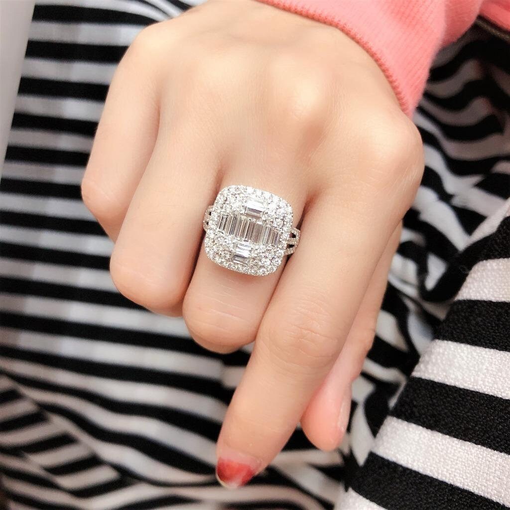 50% Rabatt Auf Die Besondere Liquidationsfreigabe Beste Angebote Annehmen Nwt 9, 669 Seltene 18Kt Gold Phantasie Große Wunderschöne Diamant-Ring von RGalleriesJewels