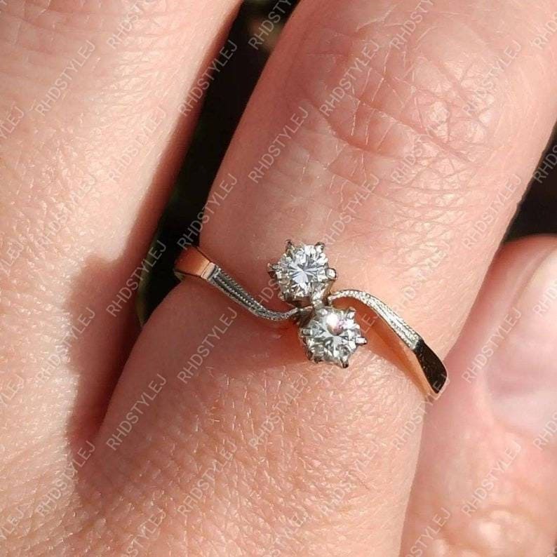 Toi Et Moi Moissanite Ring, Sie Und Ich Art Deco Verlobungsring, Einzigartiger Hochzeitstag 925 Silber Frauen Ring von RHDSTYLEJ