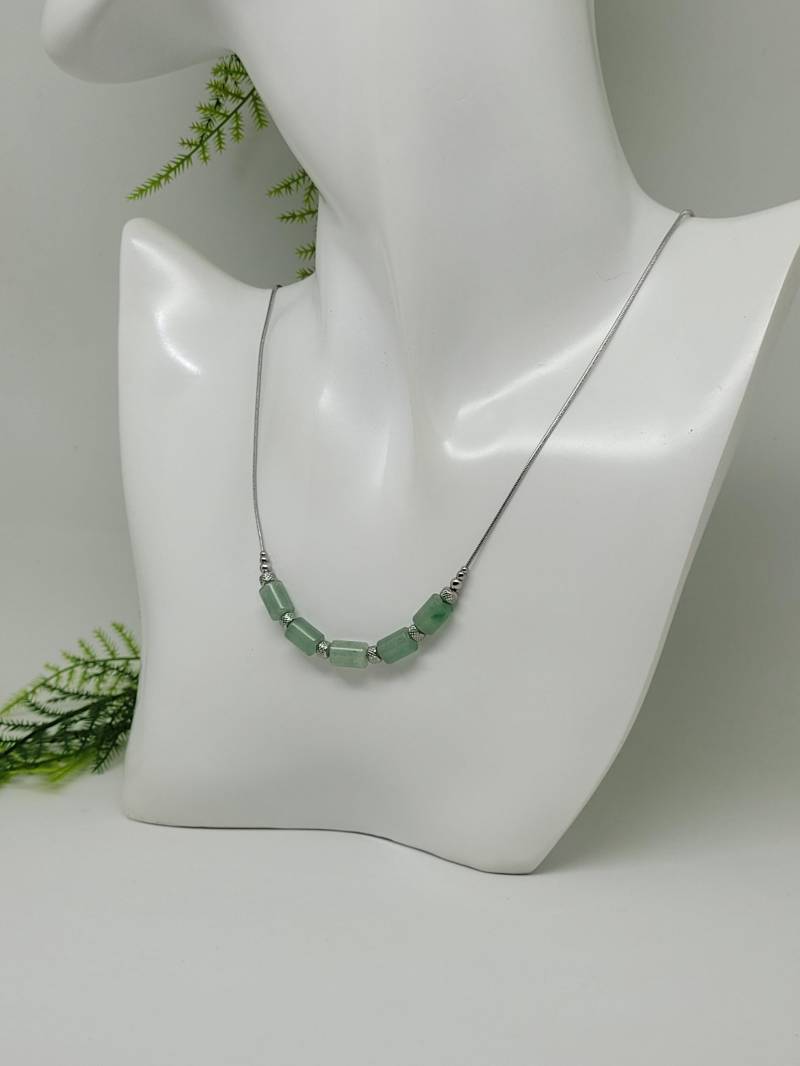 Grüner Aventurin Kette Joty Filigran Elegant Zeitlos Für Sie Alltag Freizeit Anlässe Geschenk Idee Geburtstag Weihnachten 4You Gratisvers Grüner Aventurin Kette Joty Filigran Elegant Zeitlos Für Sie Alltag Freizeit Anlässe Geschenk Idee Geburtstag Weihnachten 4You Gratisvers von RHEINSTONE