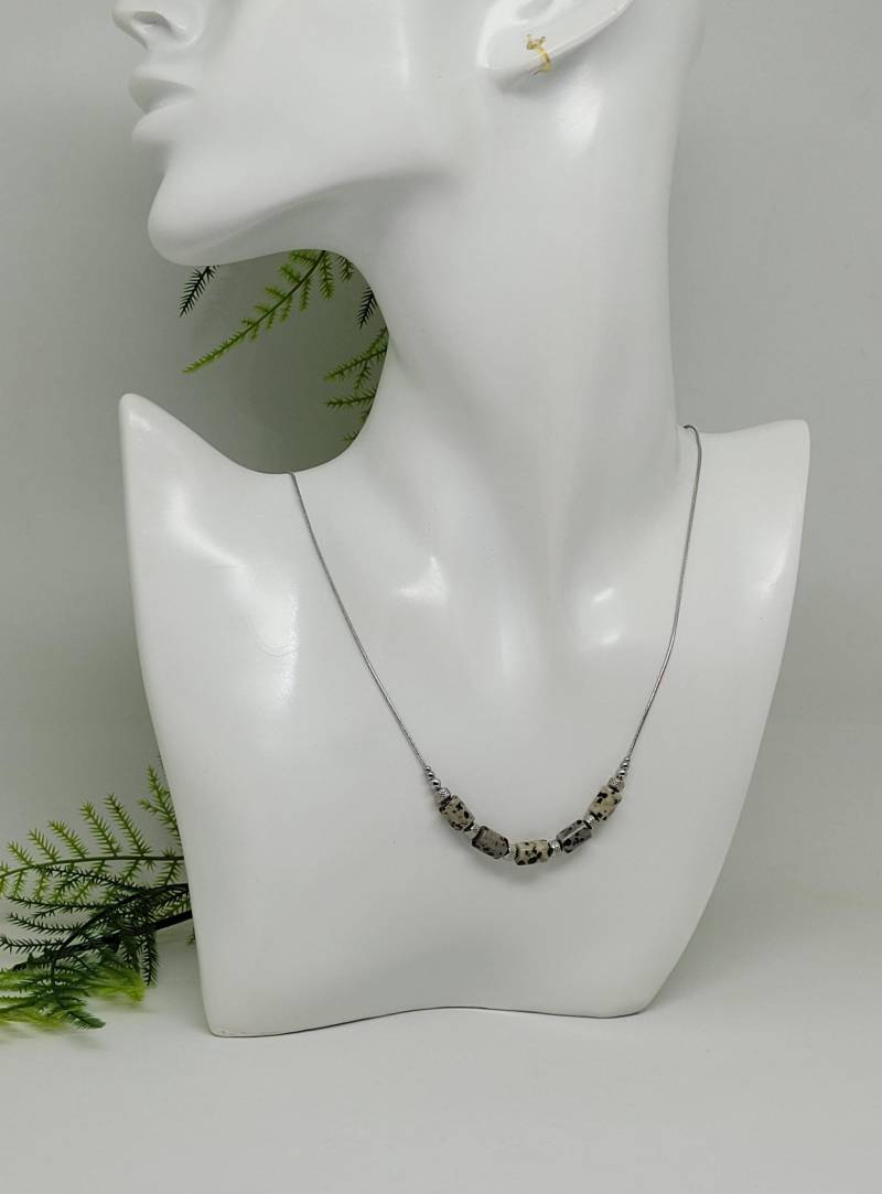 Dalmatiner Jaspis Kette Filigran Elegant Zeitlos Für Alltag Freizeit Anlässe Geschenkidee Geburtstag Sie 4You Weihnachten Gratisversand Dalmatiner Jaspis Kette Filigran Elegant Zeitlos Für Alltag Freizeit Anlässe Geschenkidee Geburtstag Sie 4You Weihnachten Gratisversand von RHEINSTONE
