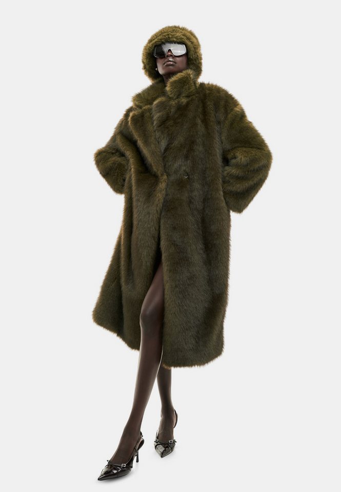 RICANO Fellimitatmantel Agata Handgefertigt aus hochwertigem Kunstfell – weich, wärmend und luxuriös von RICANO