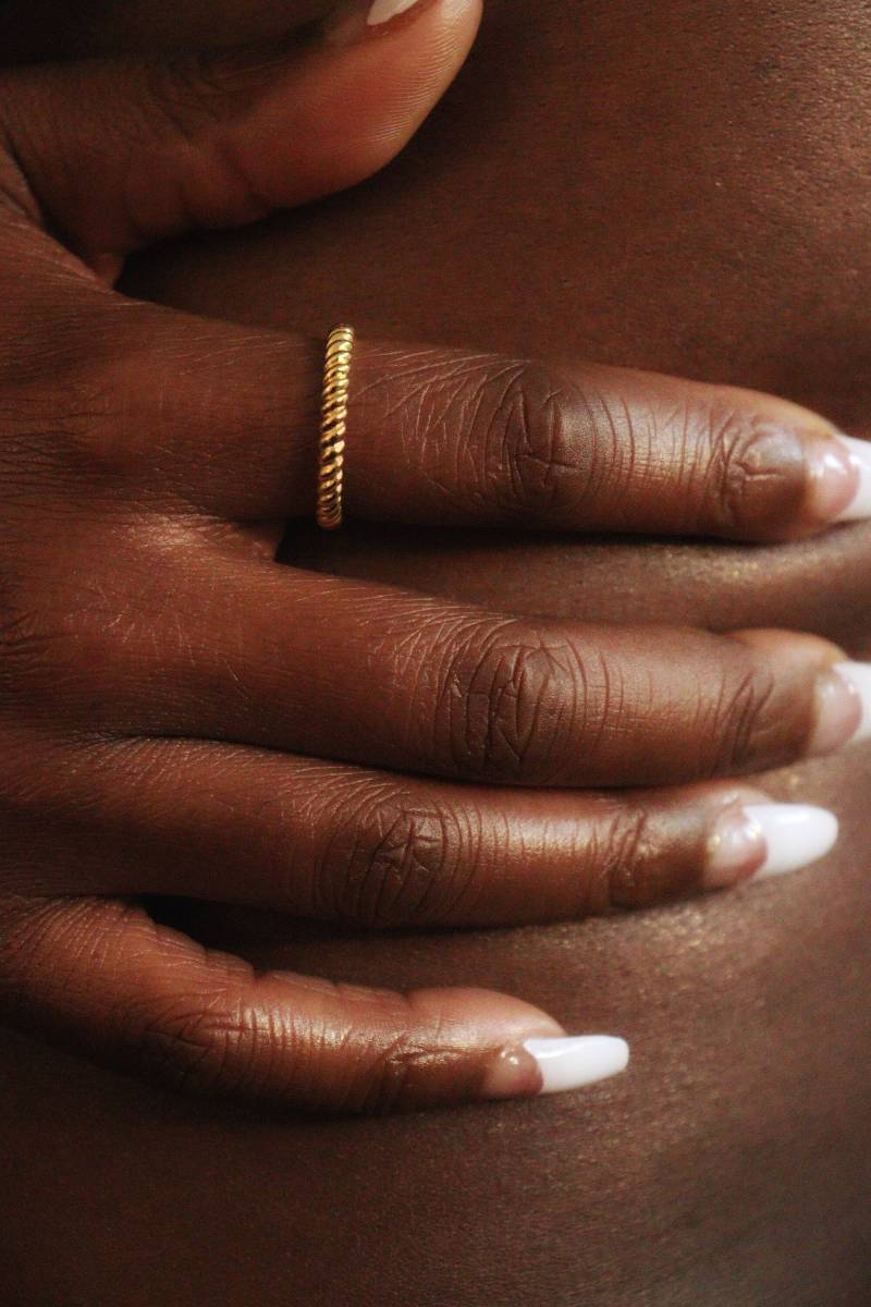 Croissant Stapelring - 18K Vergoldet Auf Recyceltes Silber | Handgefertigte Ringe Minimalistisch Stapeln von RICHMOREZOE