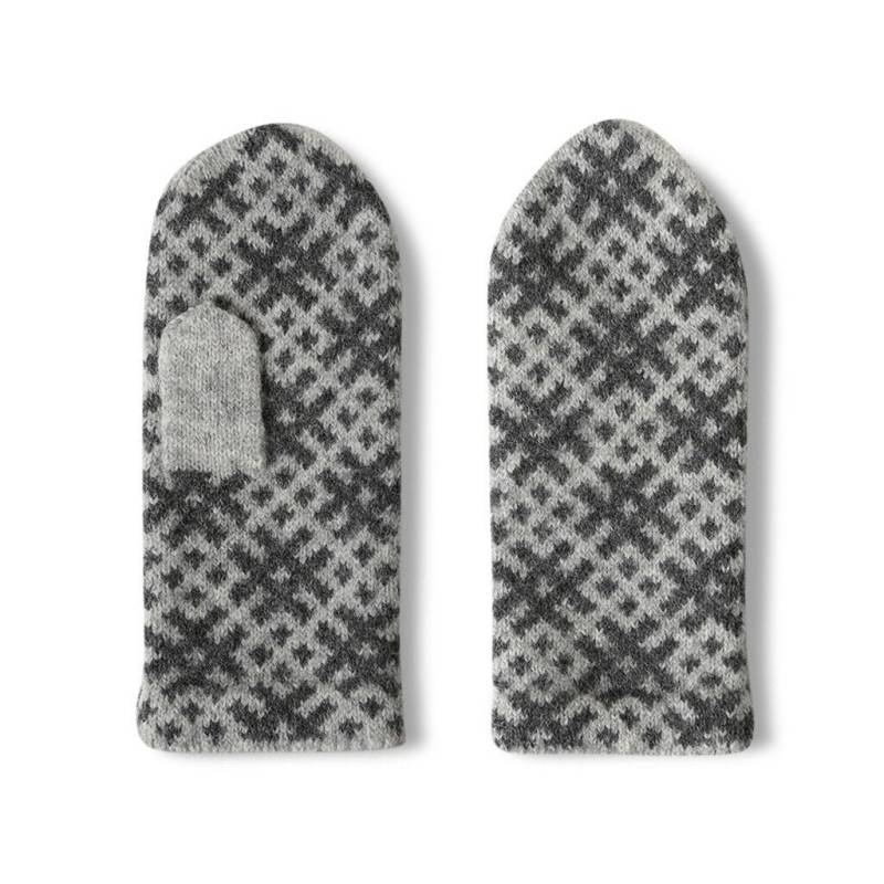 Gestrickte Wollfäustlinge - Traditionelles Gefilztes Design | 23-26 cm von RIIJA