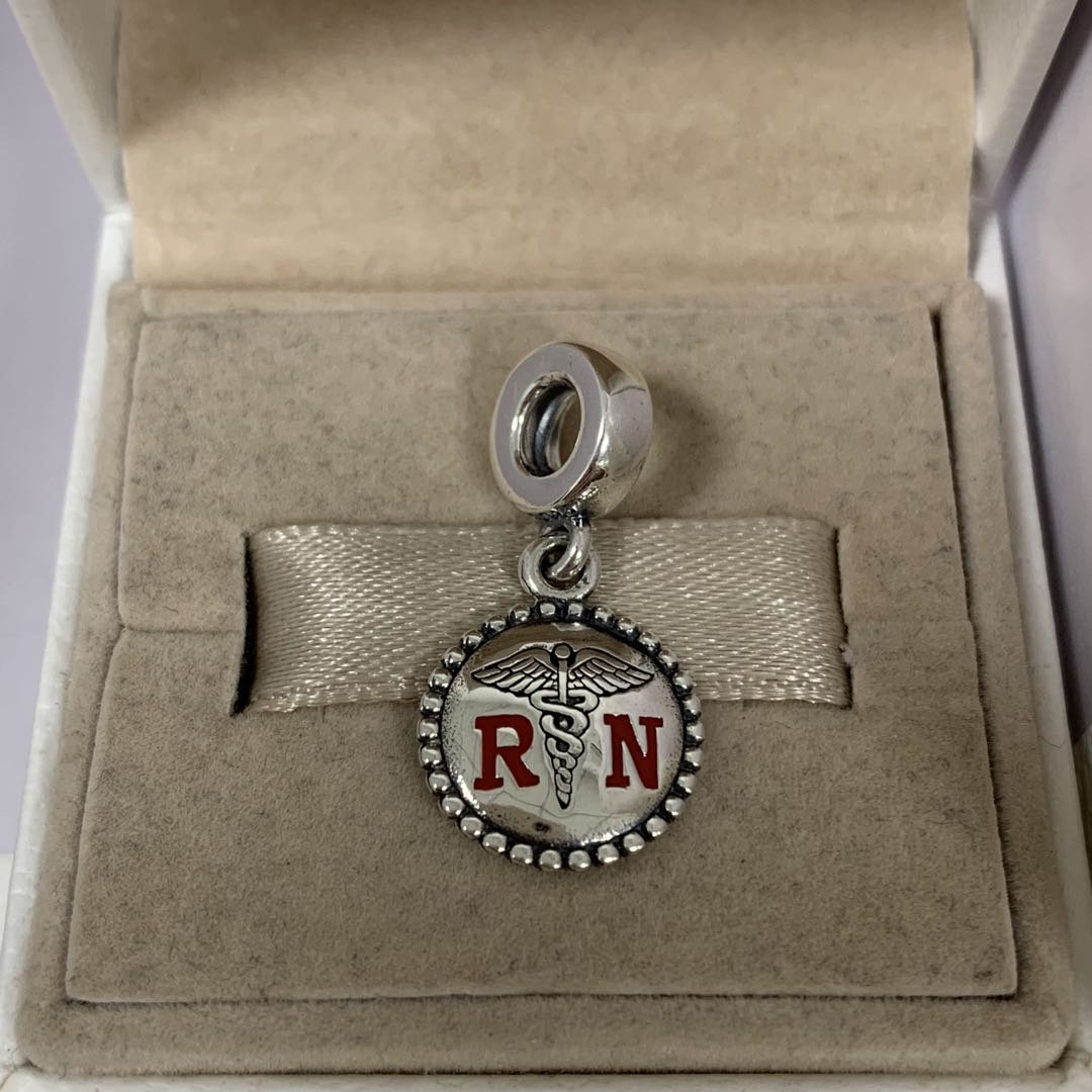 Rn Nurse Charm Baumeln Anhänger, S925 Sterling Silber Schmuck, Charme Für Armbänder, Anhänger Halsketten, Emaille Handwerk von RINPOCHEsCollections