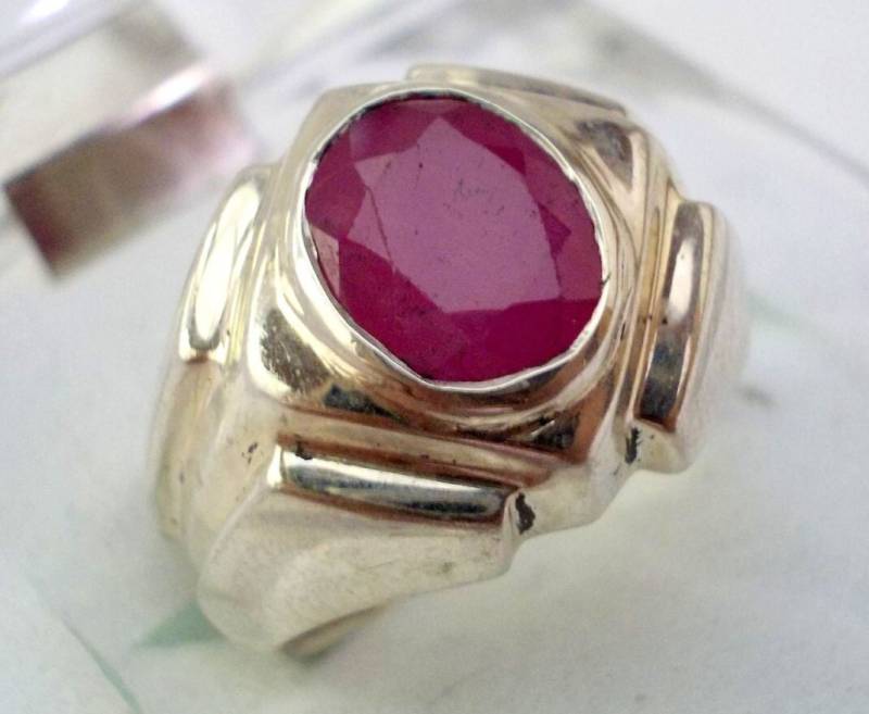 Handgefertigter Oval Rubin Ring 925 Sterling Silber Herrenschmuck von RIngKIngz