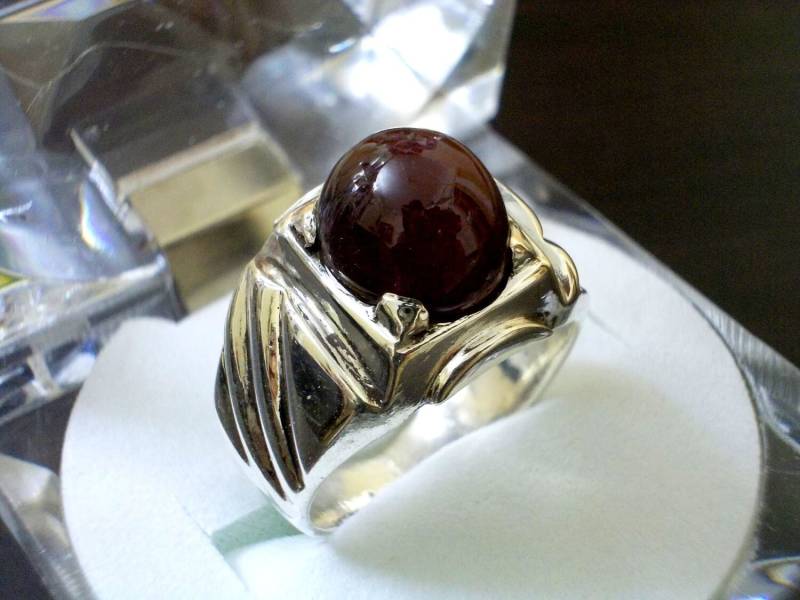 Handgemachter Ring Mit Rubin 925 Sterling Silber Juli Geburtsstein von RIngKIngz