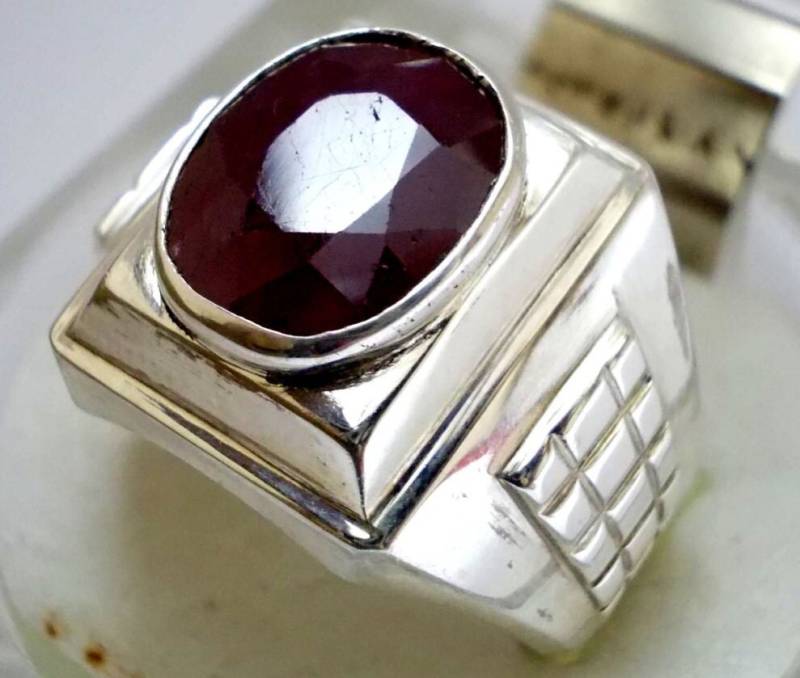 Handgemachter Rubin Herrenring 925 Sterling Silber, Anti Angst Schmuck von RIngKIngz