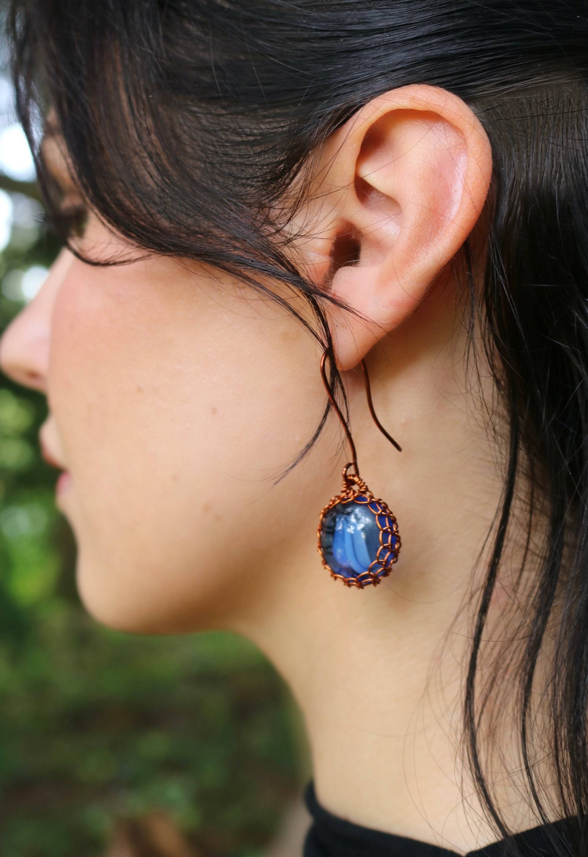 Ohrringe Handgemacht Blau Mit Kupferdraht Ohrringe Handgemacht Blau Mit Kupferdraht von RJhandmadeJewelry