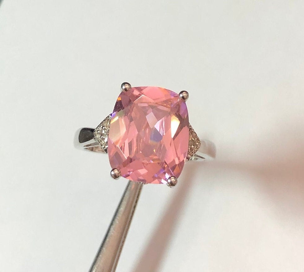 Kings Of Pink Ice Großes Kissen Rosa Cz Und Natürlicher Diamant Sterling Silber Ring von RKLEINJEWELRY