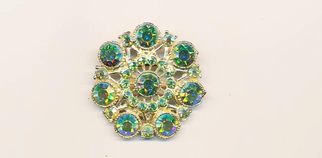Funkelnde Vintage Brosche - Ein Platzen Der Peridot Aurora Borealis Kristall Strass Funkelnde Vintage Brosche - Ein Platzen Der Peridot Aurora Borealis Kristall Strass von RNEVE